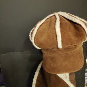 CHOCOLATE BROWN SUEDE HAT SCARF SET